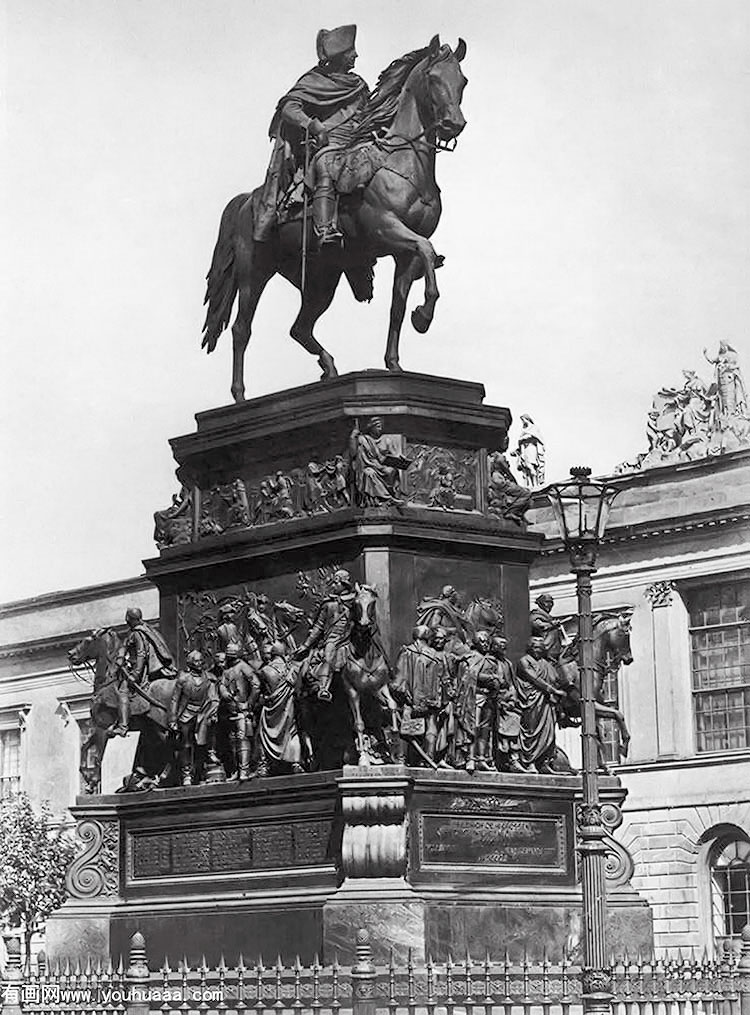 equestrian statue of frederick the great