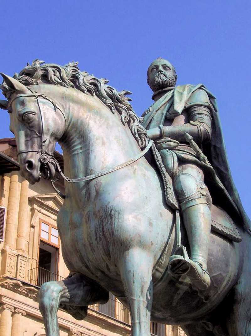 Equestrian statue of Cosimo I de' Medici