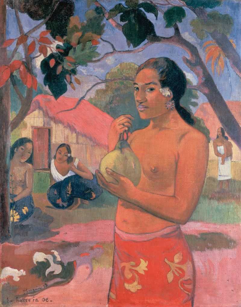 ˮŮ - Woman Holding a Fruit