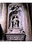 tomb of countess matilda of tuscany